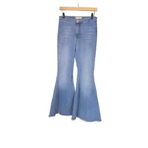 Free People Bell Bottom Flare Jeans Raw Hem Boho Western Hippie Sz 29 high rise